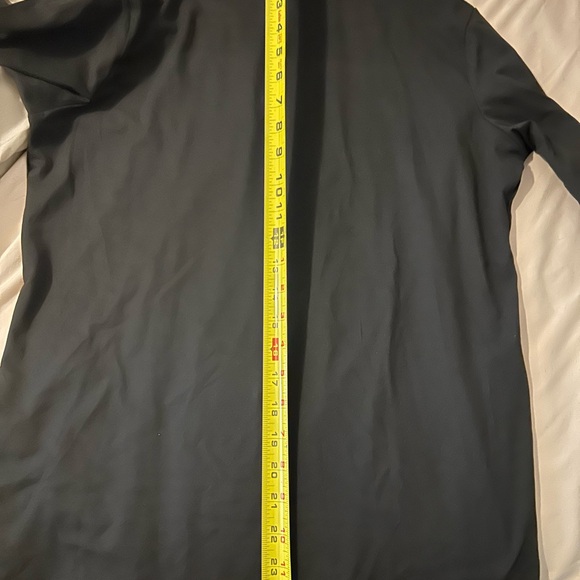 Ladies NWT size M. 95pct polyester long sleeve hooded “ EVIL EYE “ shirt - Picture 8 of 9